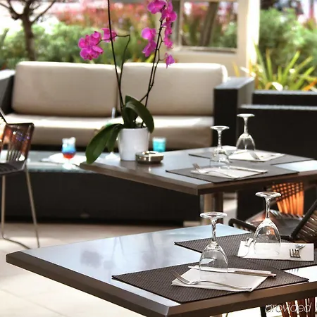 Ac By Marriott Ambassadeur Antibes - Les Pins Hotel Juan-les-Pins
